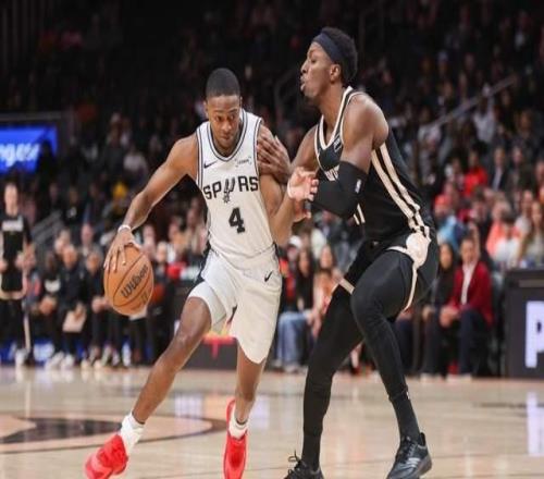 丢冠后2战狂胜53分！文班亚马替补轰26+12，一成就成历史第3人