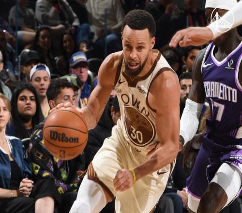 库里27+10勇士击退国王2连胜，巴特勒15+6+6德罗赞24分