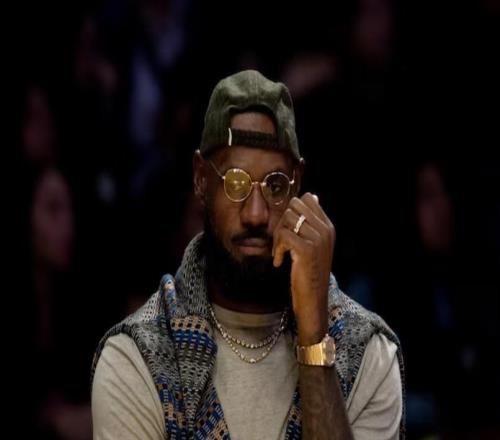 Shams：詹姆斯计划在今日对爵士一战复出，完成第23个赛季的首秀