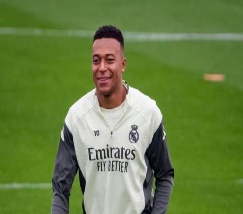 记者：姆巴佩今天将在马德里进行训练，然后前往沙特