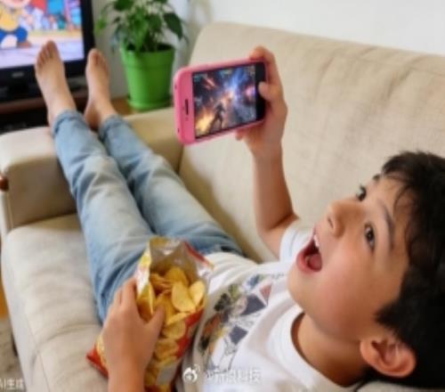 游戏工委报告：73.4%超时用户用长辈号规避防沉迷家庭监管仍存漏