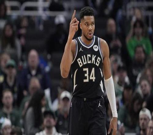 字母哥生涯158次单场至少得到30+10+5！独居历史第一