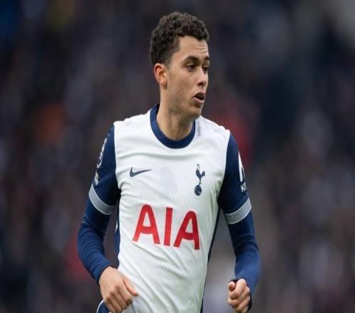 英媒：布伦南尚未决定转会水晶宫，伯恩茅斯希望他接替塞门约