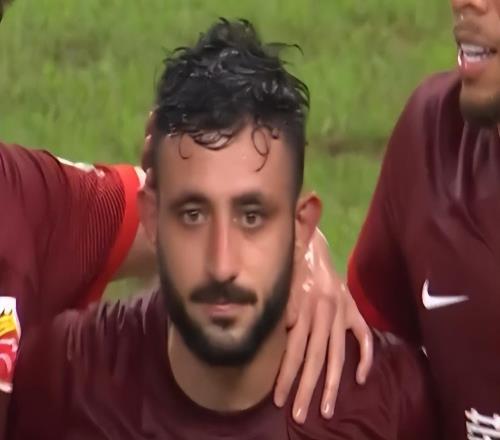 他是上港至今还没爆发的新援！或许中超第四轮就能首发，值得期待