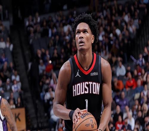豪取31分又如何，火箭后场新星肉眼可见还是不适合控卫的位置