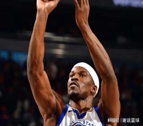 勇士主动投降遭抨击，背靠背战重建队无退路，能保住第八已是成功