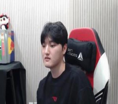 LPL太强了吧友们如何评价去年坐拥Peyz+Scout的JDG最终止步第三赛段季后赛第四