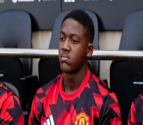 阿莫林惹众怒！宁用水货也不用梅努青训小将冬窗离队