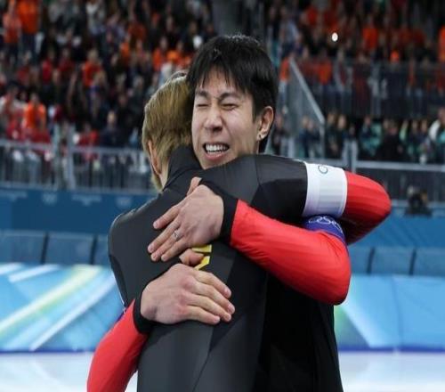 中国速滑男队：这份“新年礼物”其实含有战术