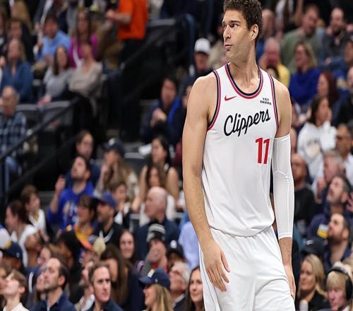 优势确实是非常突出，但快船内线老将的缺点其实也是非常明显的