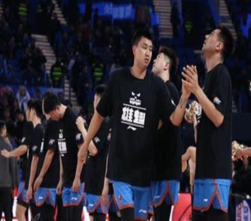 保住CBA参赛权！四川男篮股权之争后压哨注册19人无顶薪球员