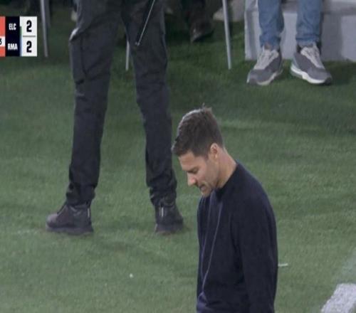 西媒：皇马跌入泥潭！三场不胜暴露危机，阿隆索帅位亮红灯