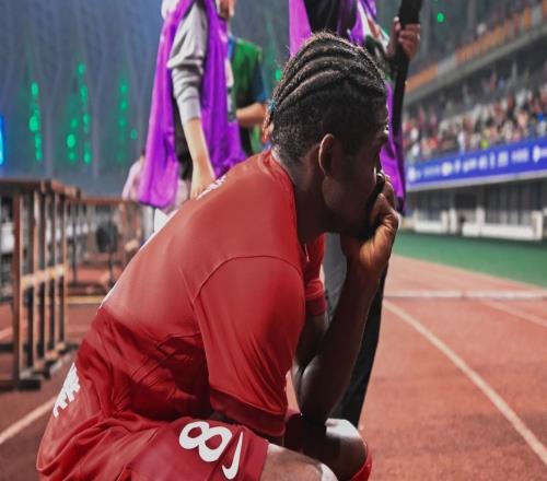 梅州客家拼到抽筋也难保级不是不努力，而是穷得“没资格努力”