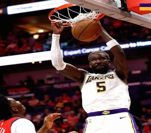 进化成功！连续三场20+10，降薪1000万啊，真香，湖人捡到了