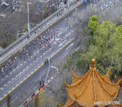 武汉马拉松报名创纪录不意外，公布了才意外