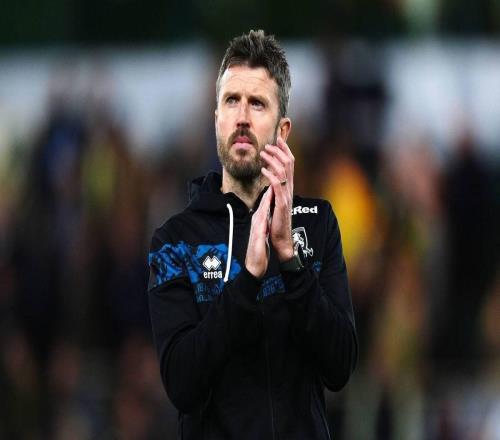 镜报：卡里克将出任曼联临时主帅，部分球员反对索尔斯克亚回归