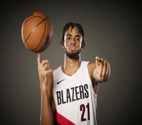 开拓者队场均五零蛋数据球员吕佩尔，为何总能获得上场机会