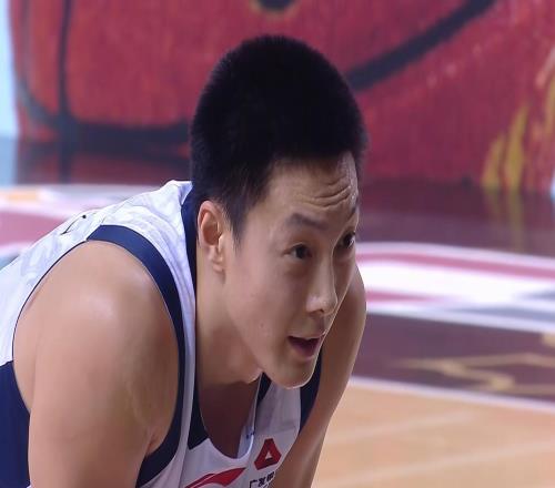 不打了！上海最强“核武”被曝因伤缺阵，至少输广东队20分以上