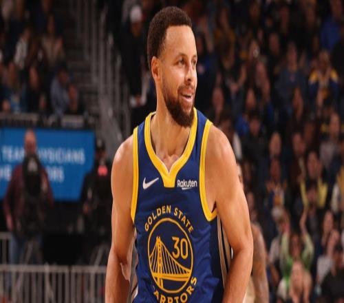 勇士复仇雄鹿！库里31+7+7梅尔顿5三分22分新高字母哥空砍34+10