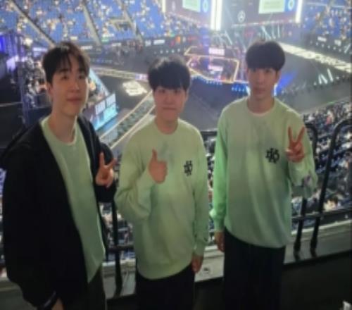 外网热议Lucid言论：想象Gumayusi对Faker说你又要抢POG了