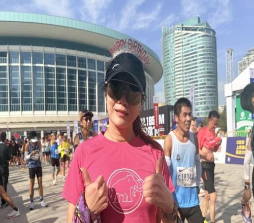 特写跑步就是世界语言，原因就藏在上马的跑者故事里