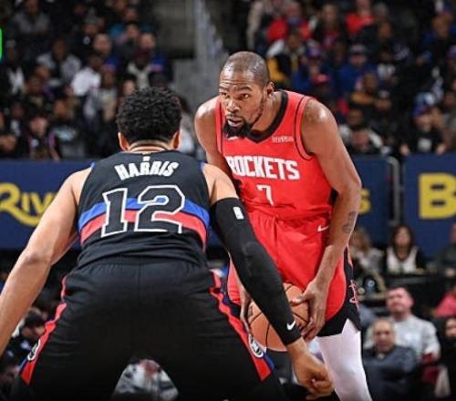 火箭111104谢泼德立大功杜兰特打破尘封22年纪录登顶队史榜首