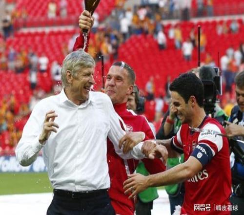 冷门不断！英超一轮跨两年，阿森纳大赢家，切尔西大输家