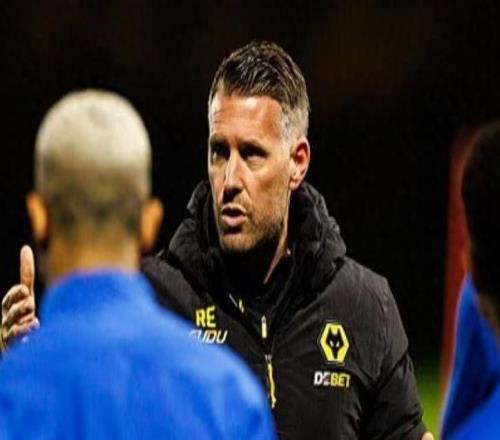 英超：明知狼队深陷降级区，爱德华兹为何仍毅然接手