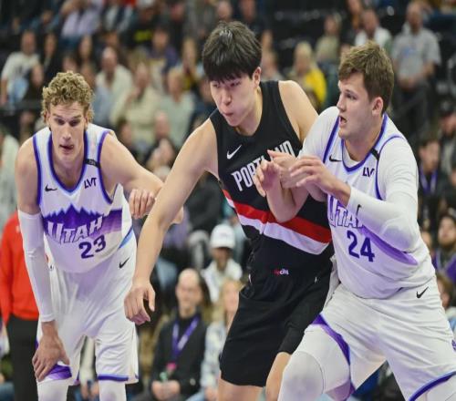 杨瀚森被罚下！0篮板3失误6犯规！NBA生涯最狼狈的一场