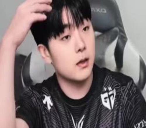 Zeus签字了韩网流传HLE阵容：AD空缺打野引进Canyon中单Zeka