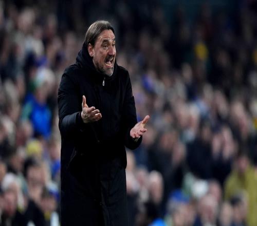 TA：利兹联活力十足且有纪律性，蓝军在全场各个角落都被压制