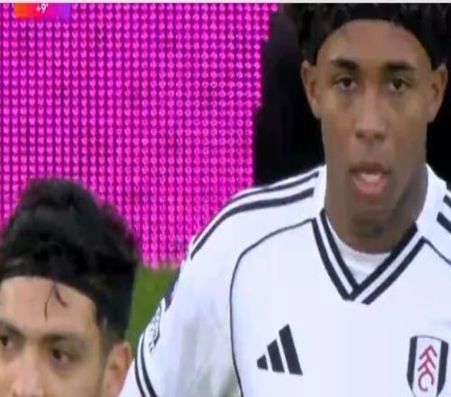 舍什科补时绝杀！曼联三连胜重返前四，对手看傻眼，弗格森笑了