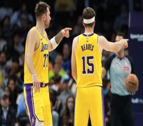 一夜3大消息！杨瀚森队友报销，湖人一喜一忧，勇士追字母哥