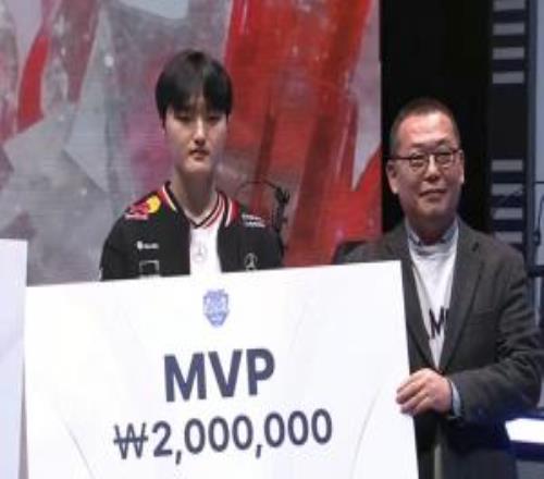 确认收货！Peyz完美表现斩获K杯决赛FMVP！