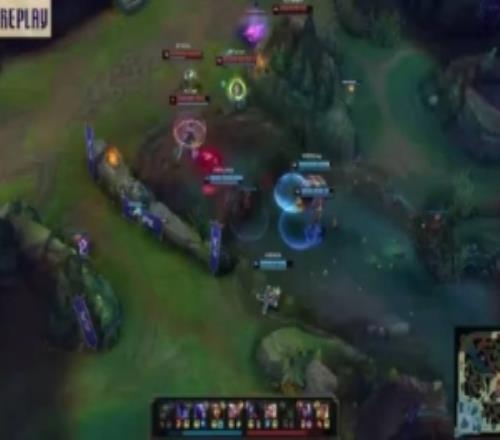 媒体人：Kael站出来了啊，就得玩开团硬辅，找机会能力无敌