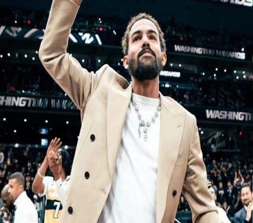 特雷杨缺席！鹈鹕大胜奇才结束9连败墨菲35分锡安31分奎因三双