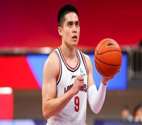 全联盟唯一一支！本土绝对核心，外援只配辅助！你不夺冠谁夺冠