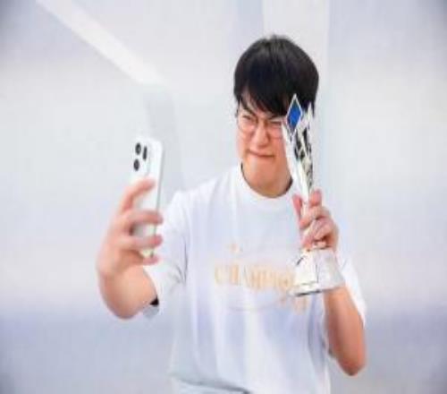 Guma：Kanavi游戏中非常可靠，自己所在的队伍就是夺冠热门