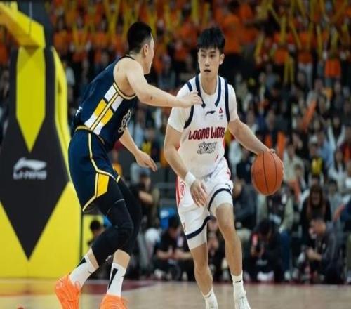 前行无畏丨CBA常规赛第三轮客场94：97惜败广东