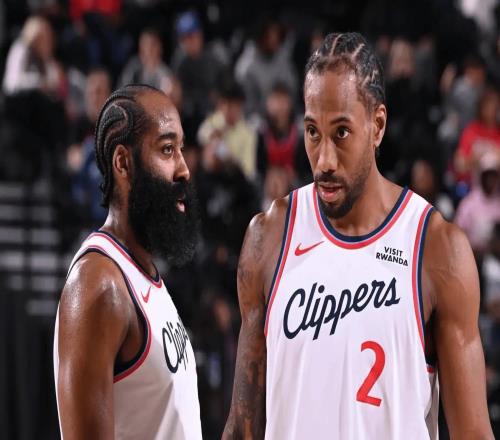 狂轰41+8+2！带队联盟第一，所有人都说你该退役，可你又要争冠了