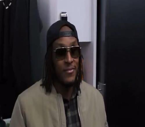 雄鹿的NBA杯绿色场地怎么样特纳：我觉得还行，比黄色的好