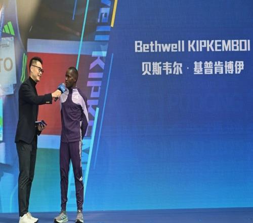 十年能打磨出一场怎样的大众赛事上海半马即将鸣枪给出答案