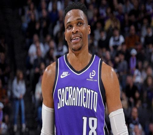 威少在球队的定位国王主帅：我只想让威少做自己