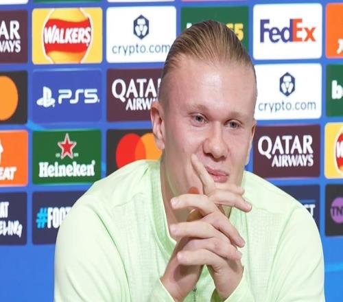 哈兰德：我和梅罗完全不在同一水平，没人能接近他们两人