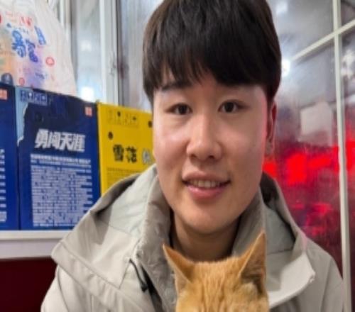 享受生活！Wei分享假期游玩照片：雪山