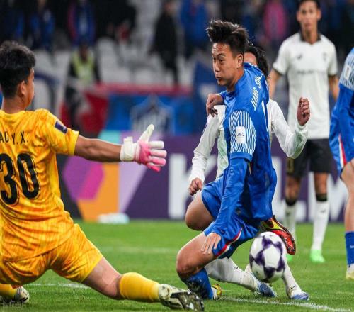 蒋圣龙社媒发声宣布重要决定！申花球迷纷纷送祝福，直言他不容易