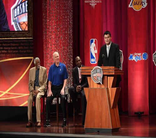 近10年的名人堂NBA球员都有谁姚鲨双双入选四大分位齐绽放