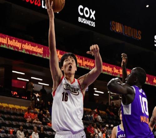 主场召回+客场下放！杨瀚森成开拓者“摇钱树”，已沦为第四中锋