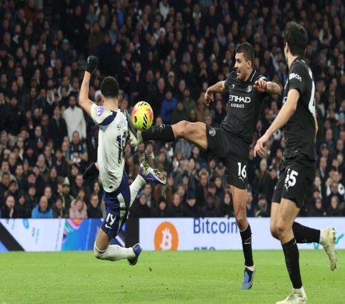 速心丸得备！本轮英超出现三场让二追二剧情，但结局各不相同