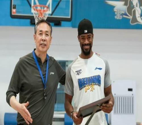 CBA北汽男篮成功为威廉姆斯注册，贝利离队